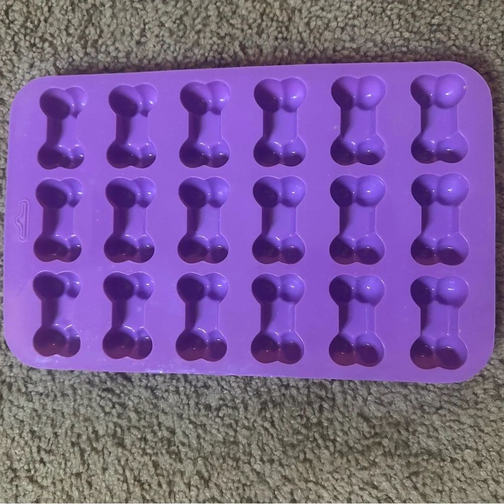 Amazon Purple Dog Bone Silicone Mold
